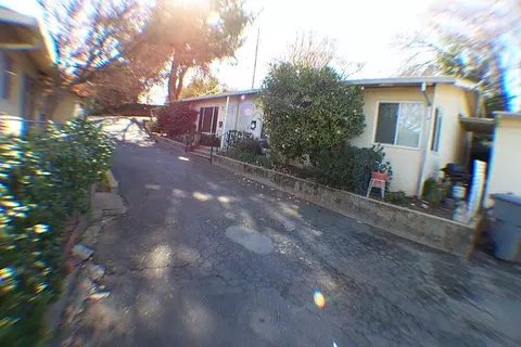 2150 Sacramento St, Redding, CA 96001 photo 9