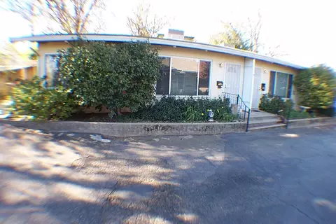 2150 Sacramento St, Redding, CA 96001 photo 4