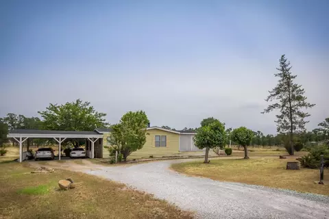 10367 Candy Cane Ln, Redding, CA 96003 photo 18