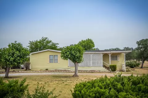 10367 Candy Cane Ln, Redding, CA 96003 photo 1