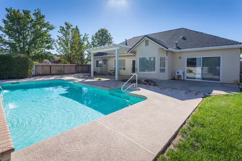 5776 Diamond Ridge Dr, Redding, CA 96003 photo 15