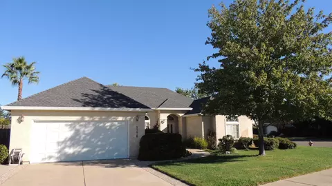5776 Diamond Ridge Dr, Redding, CA 96003 photo 1