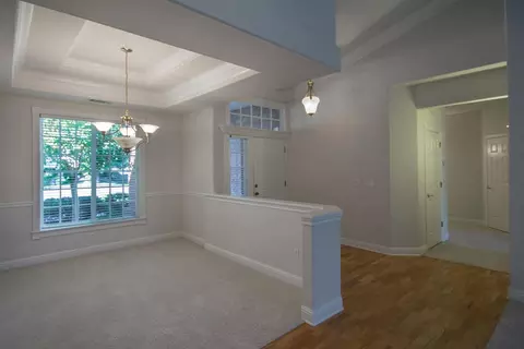2612 Templeton Dr, Redding, CA 96002 photo 3