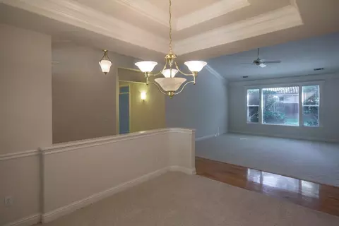 2612 Templeton Dr, Redding, CA 96002 photo 5