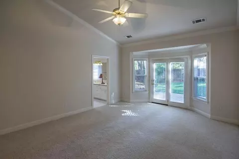 2612 Templeton Dr, Redding, CA 96002 photo 14