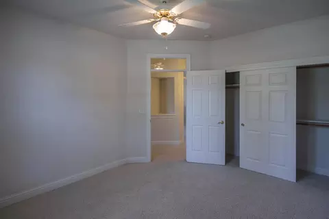 2612 Templeton Dr, Redding, CA 96002 photo 11