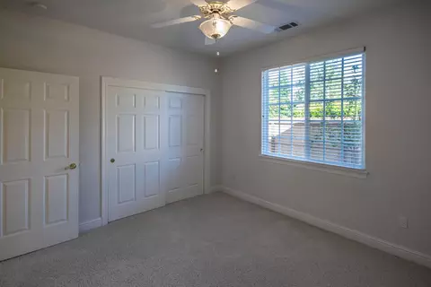 2612 Templeton Dr, Redding, CA 96002 photo 13
