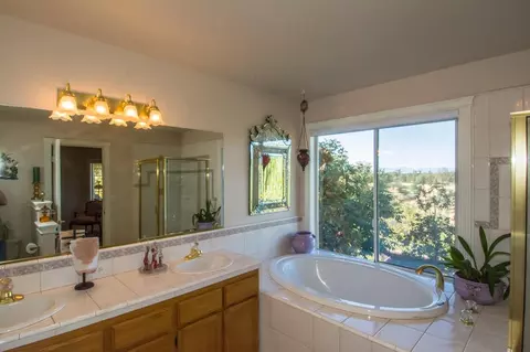 4630 Oak Glen Dr, Redding, CA 96001 photo 21