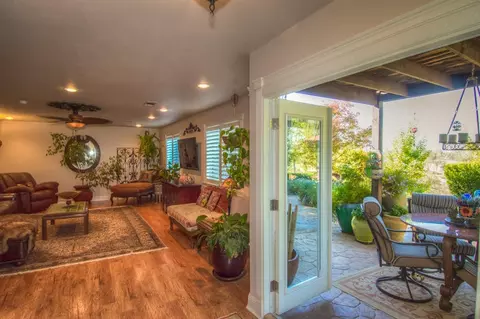 4630 Oak Glen Dr, Redding, CA 96001 photo 5