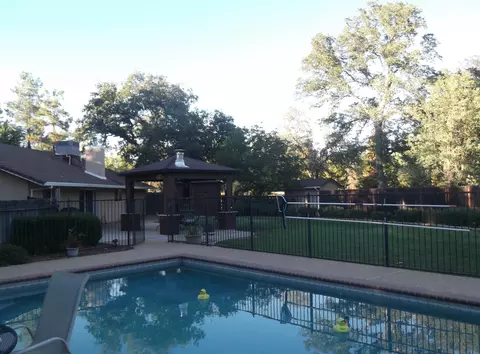 12837 Old Oregon Trl, Redding, CA 96003 photo 20