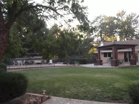 12837 Old Oregon Trl, Redding, CA 96003 photo 9