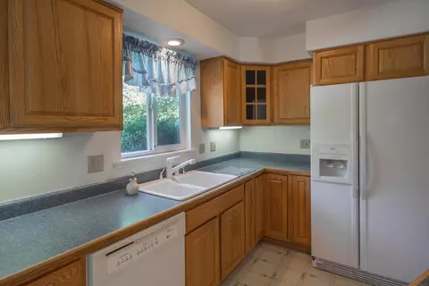 2506 Hawn Ave, Redding, CA 96002 photo 5