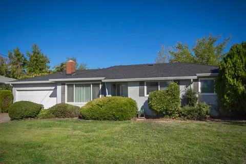 2506 Hawn Ave, Redding, CA 96002 photo 1