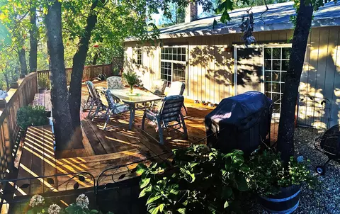 9940 Swasey Dr, Redding, CA 96001 photo 3