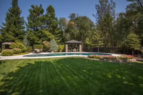 4785 Yellowstone Dr, Redding, CA 96002 photo 24