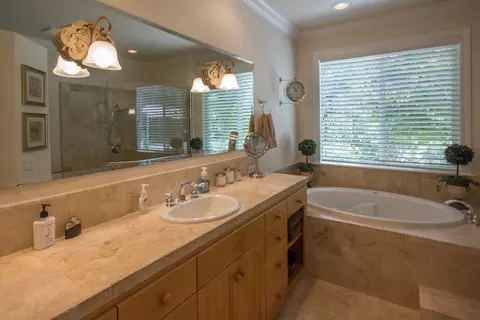 4785 Yellowstone Dr, Redding, CA 96002 photo 17