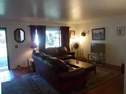 20111 Lairpin Ln, Redding, CA 96002 photo 24