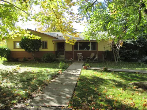 7250 Churn Creek Rd, Redding, CA 96002 photo 2