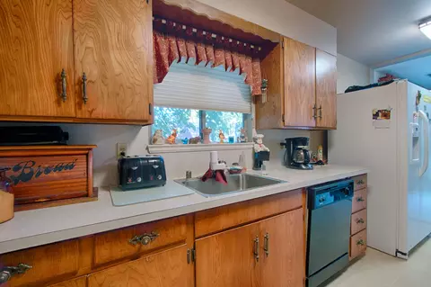 2313 Hawn Ave, Redding, CA 96002 photo 8