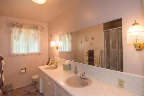 19960 Countryside Ln, Redding, CA 96002 photo 25