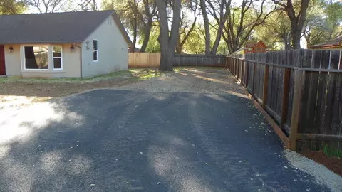 1151 Harpole, Redding, CA 96002 photo 3