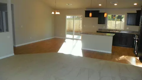 1151 Harpole, Redding, CA 96002 photo 10