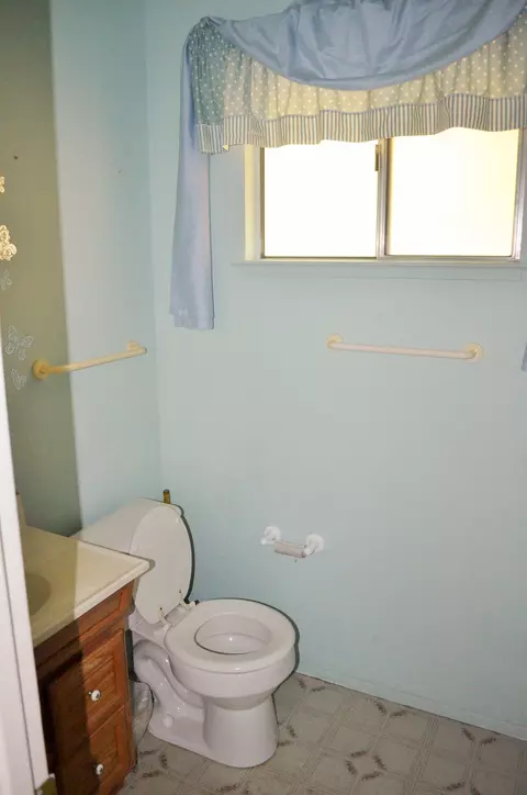 17920 Tiptoe Ln, Redding, CA 96003 photo 36
