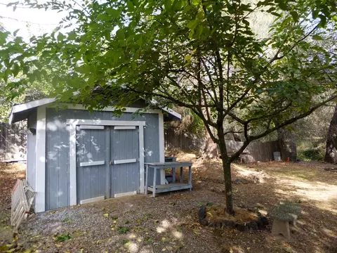 6595 Stoney Dr, Redding, CA 96002 photo 21