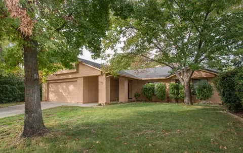 520 Chancellor Blvd, Redding, CA 96003 photo 2
