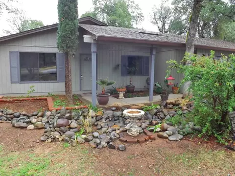 3432 Oasis Rd, Redding, CA 96003 photo 1
