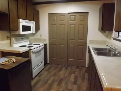 3432 Oasis Rd, Redding, CA 96003 photo 7