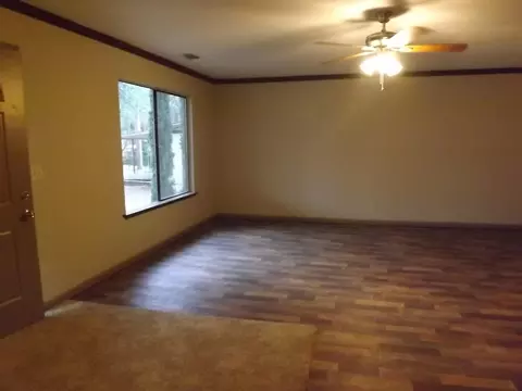 3432 Oasis Rd, Redding, CA 96003 photo 5