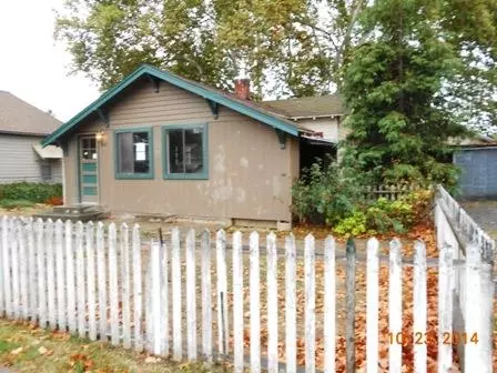 911 Walnut St, Corning, CA 96021 photo 1