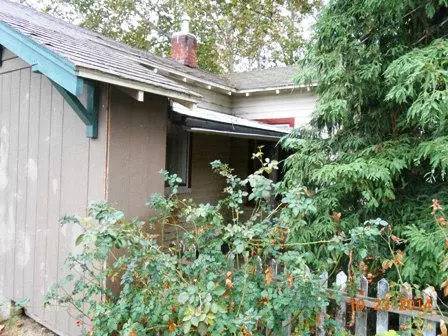 911 Walnut St, Corning, CA 96021 photo 19