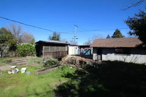 4569 Cedars Rd, Redding, CA 96001 photo 7