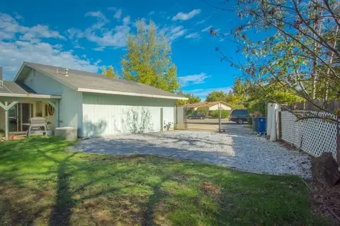 2134 Jessica Way, Redding, CA 96002 photo 21