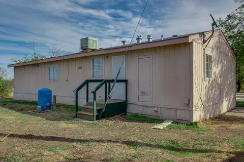 5391 Burton, Corning, CA 96021 photo 6