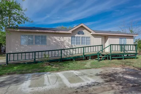 5391 Burton, Corning, CA 96021 photo 2