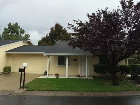 1855 Del Mar Ave, Redding, CA 96003 photo 1