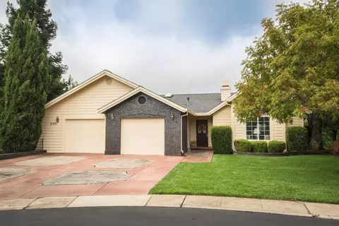 3185 Pinot Path, Redding, CA 96001 photo 1