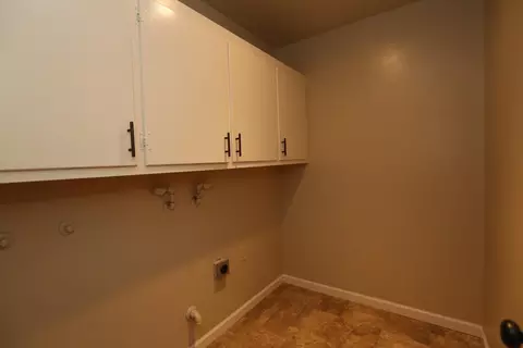2945 Valentine Ln, Redding, CA 96001 photo 17