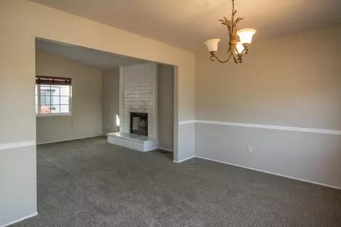 727 Coffeeberry Ln, Redding, CA 96003 photo 7