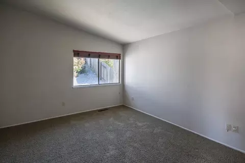 727 Coffeeberry Ln, Redding, CA 96003 photo 12