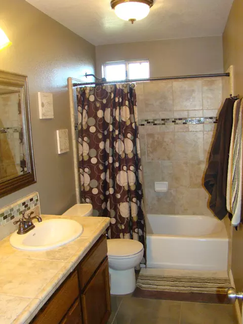158 Justin Way, Redding, CA 96003 photo 9