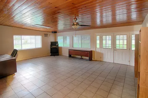 21246 Shelly Ln, Anderson, CA 96007 photo 12