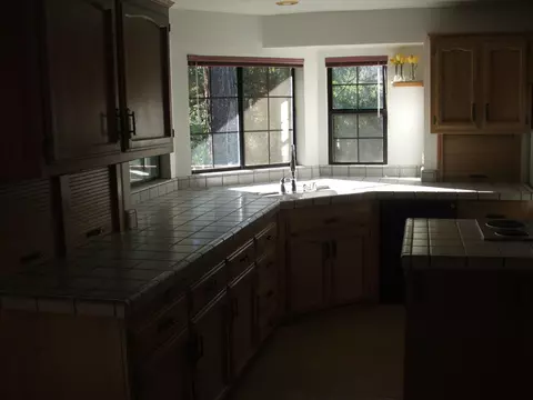 3143 Pinehaven Dr, Redding, CA 96003 photo 15