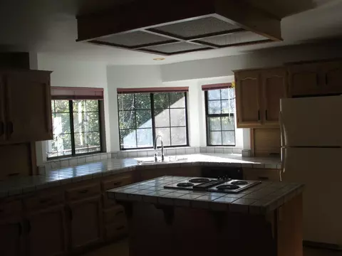3143 Pinehaven Dr, Redding, CA 96003 photo 16