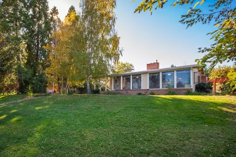 6601 Riverside Dr, Redding, CA 96001 photo 6