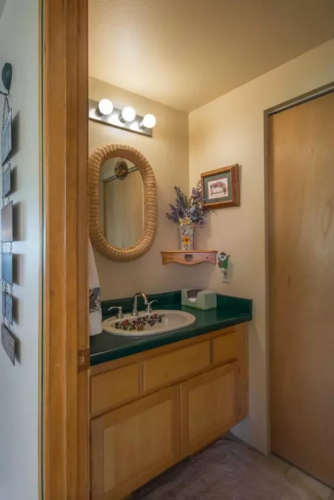 6601 Riverside Dr, Redding, CA 96001 photo 10