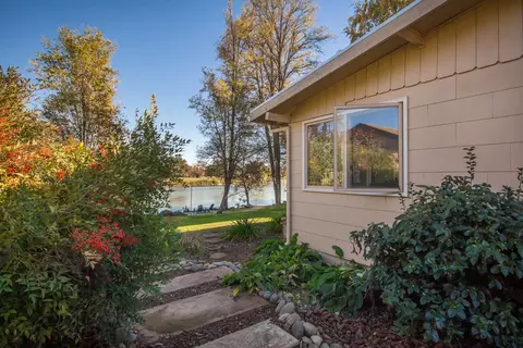 6601 Riverside Dr, Redding, CA 96001 photo 13